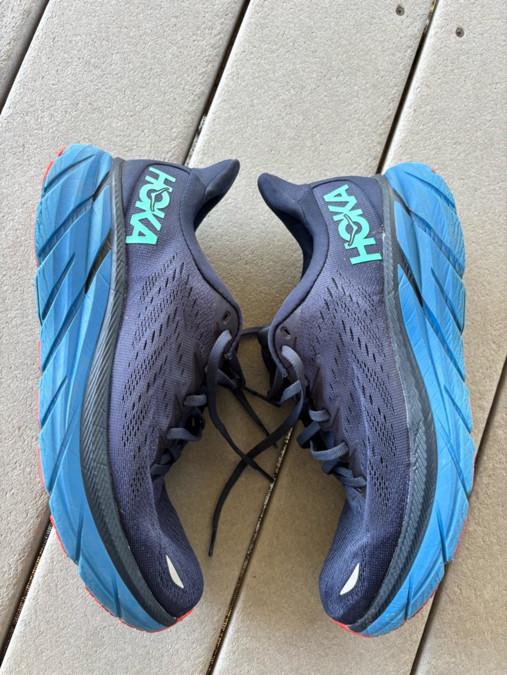 Hoka Clifton 8 Running Shoes in Navy with Teal Logo - Picture 9 of 10